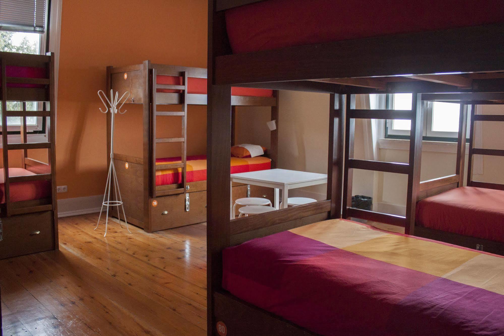 Lisb'on Hostel *